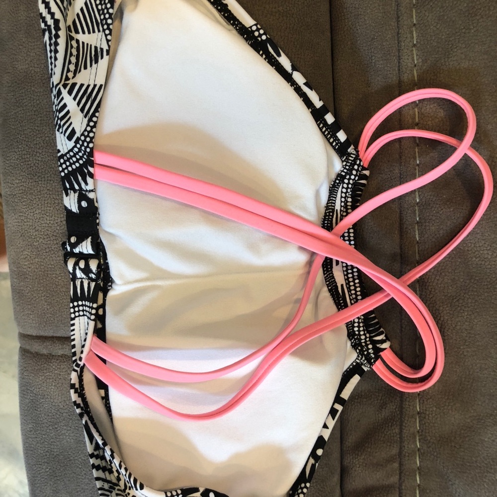 Lightly worn bikini top